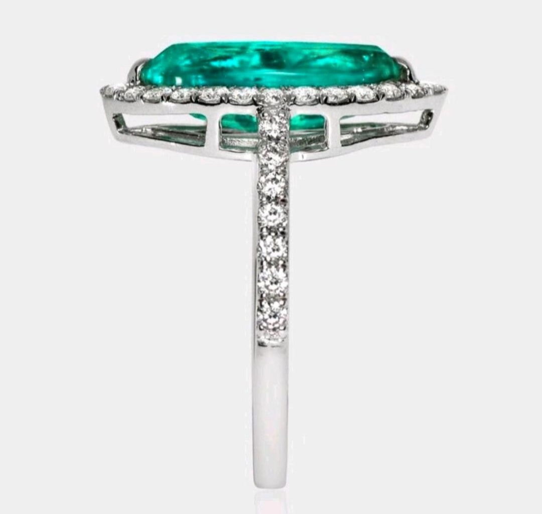Diamantring mit Smaragd